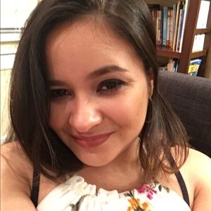 Meet your Posher, Jessica